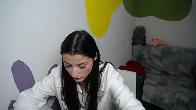 a alessia online show from October 29, 2:31 pm