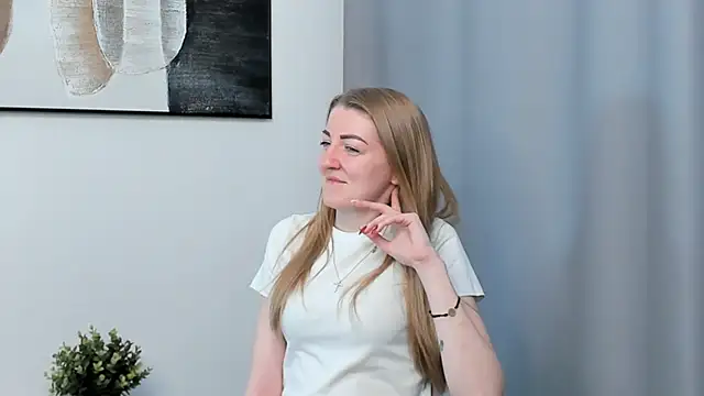 TorrieBurdock online show from October 23, 3:29 pm