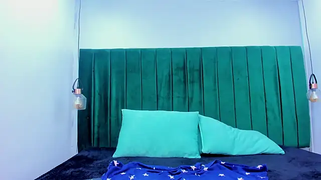 Melody Horney online show from April 16, 1:17 am