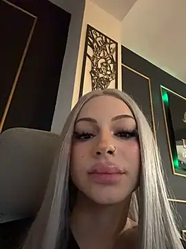 NovaPearl online show from November 20, 10:00 pm