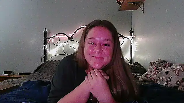 Artgirlie31 online show from October 25, 3:58 am