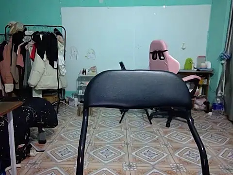 May2k2 online show from November 8, 3:00 am