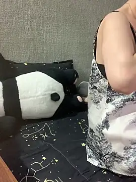 May2k2 online show from April 11, 8:40 am