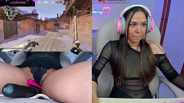 Snapshot of VenusIslove chatting on October 5, 9:42 pm VenusIslove online show from October 5, 9:42 pm