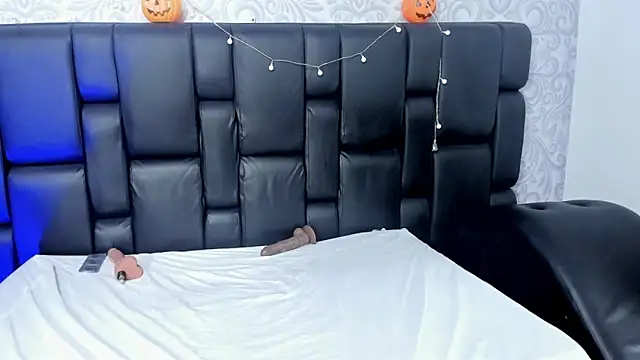 salome mio online show from October 30, 9:05 pm