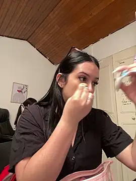 Kloe Novoa online show from November 7, 1:49 pm