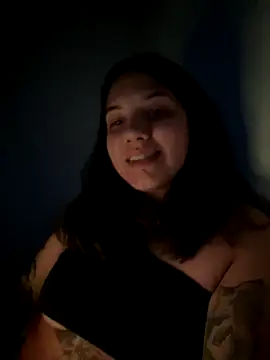 Hannahinfame online show from November 5, 4:50 am