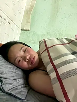 Macy-y online show from November 4, 4:01 pm