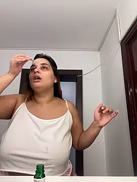 kittykelly online show from November 16, 7:10 am