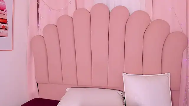 AlyssaVelascuria online show from October 26, 4:08 am