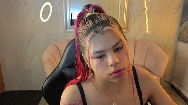 Little cherry b online show from November 12, 7:56 pm