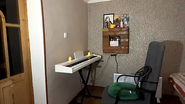 Snapshot of SupremeDividend chatting on October 29, 2:20 pm SupremeDividend online show from October 29, 2:20 pm