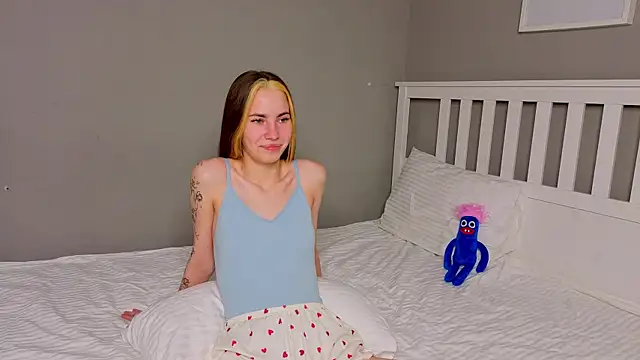  little pussy online show from October 25, 11:07 am