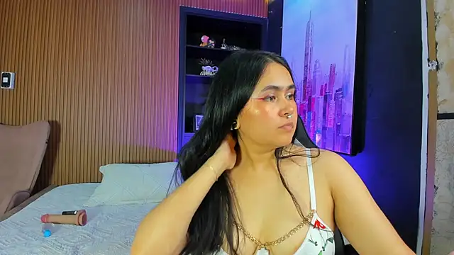 AmaraWolf online show from December 20, 9:30 pm