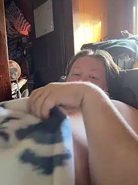 cuteandsassy85 online show from October 27, 9:09 pm