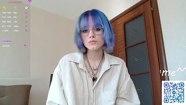 KellePourier online show from March 31, 7:08 am