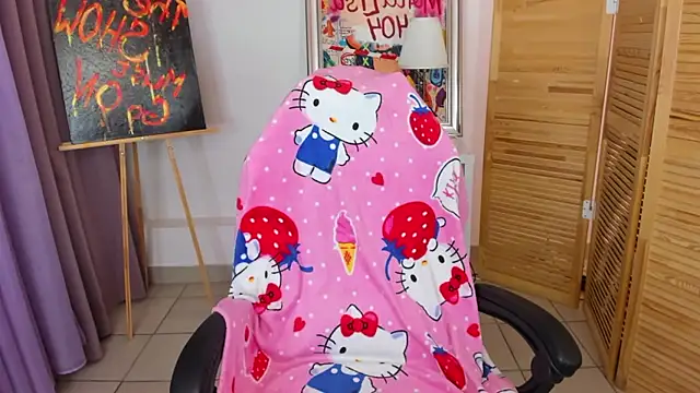 gracieave online show from January 12, 8:08 am