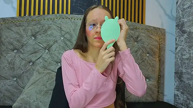 Salome cruxx online show from March 21, 11:59 am