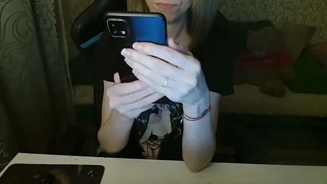  Alisa Allison  online show from November 3, 3:49 pm