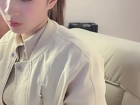 lvy-002 online show from November 29, 11:36 am