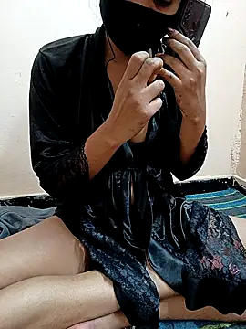 Tanisha 1 online show from October 28, 9:15 am