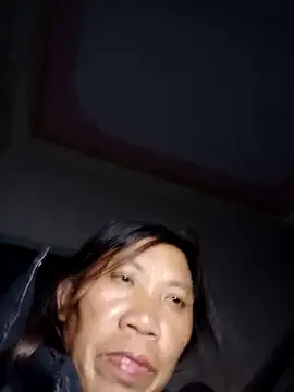 bella-la online show from December 4, 1:02 pm