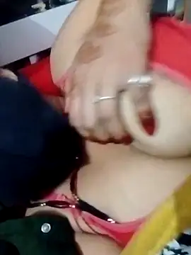 hot couple 000 online show from October 28, 9:41 pm