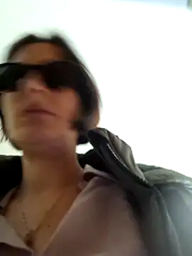 Piediniecollant online show from April 20, 10:07 am