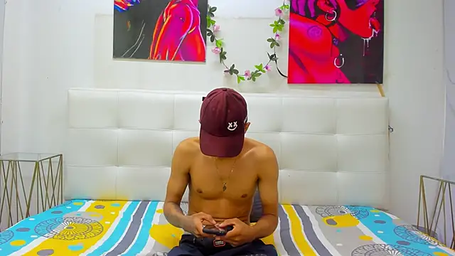 ahsly78alejandro online show from December 1, 12:41 pm