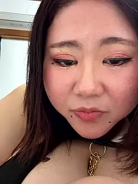 tubakiaki online show from November 1, 1:37 pm