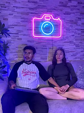 Noa N Luxy online show from December 3, 2:25 am