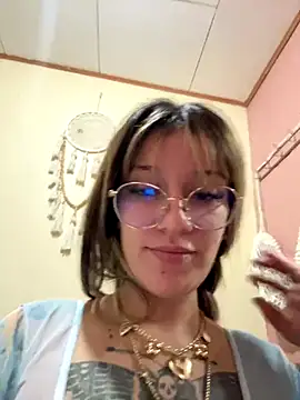 xsuusy online show from October 27, 11:43 pm