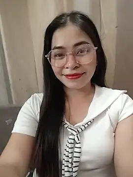 Bamboo-niee123 online show from May 15, 6:05 am