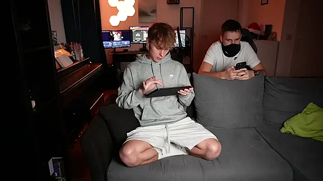 InnocentGuysOF online show from November 27, 6:22 pm