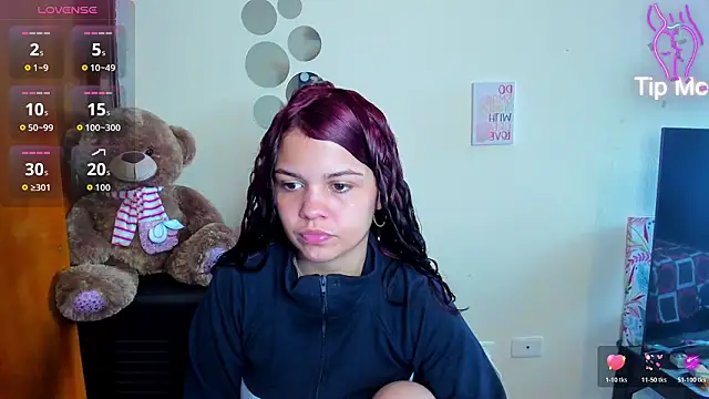 Emma boo online show from February 13, 6:42 pm