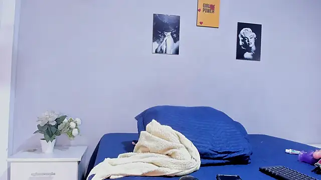 sexynova 93 online show from May 28, 1:58 am