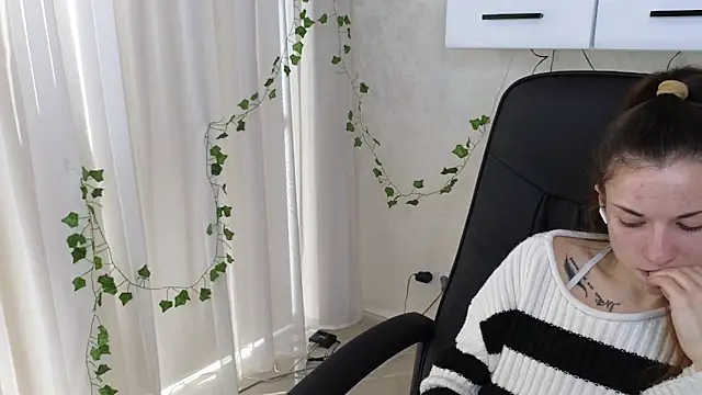 Ulyanix online show from March 3, 7:25 am