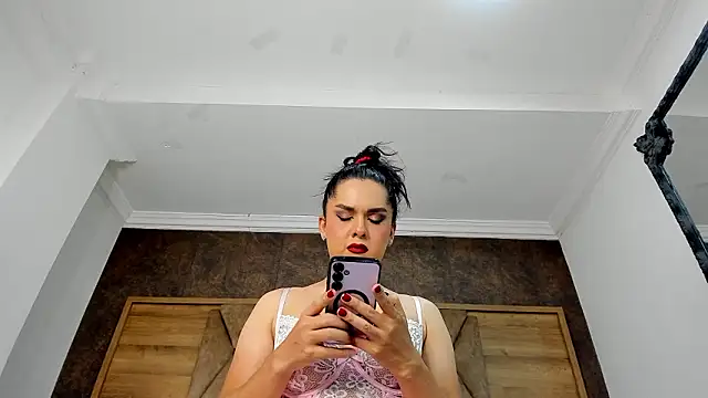 AudreyHayworth online show from March 4, 10:00 am