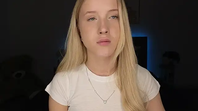 adele armass online show from April 16, 9:14 pm