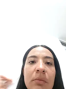 Girlbigtits online show from November 22, 4:59 am