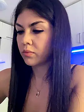 lunaloveyou99 online show from October 30, 1:34 pm