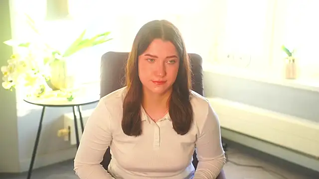 RandiThanos online show from November 4, 4:50 am