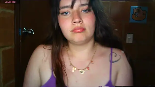 Charlotte Allen  online show from November 5, 1:33 am