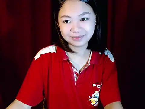 lustfullakim online show from November 2, 11:57 am