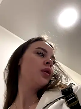 KristiRich online show from November 8, 9:03 am