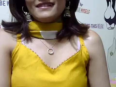 maira 33 online show from March 8, 4:22 pm