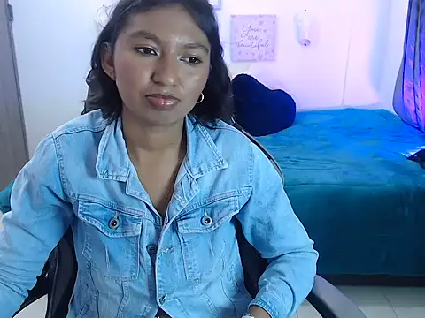 Samanta 777 online show from May 18, 8:48 pm