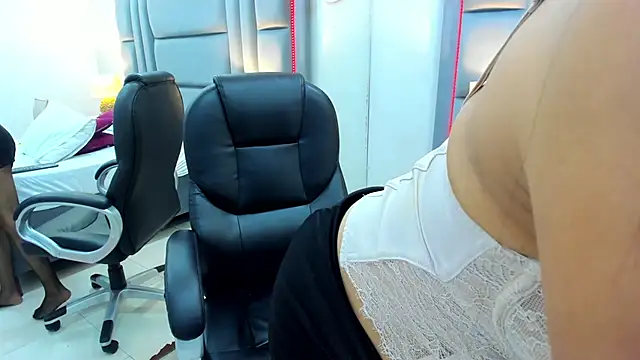 BriannaRivera online show from February 16, 1:22 pm