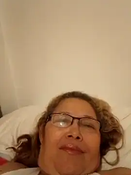 Cessi50 online show from December 19, 2:59 am