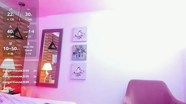 Mia Sensation  online show from December 1, 11:29 pm